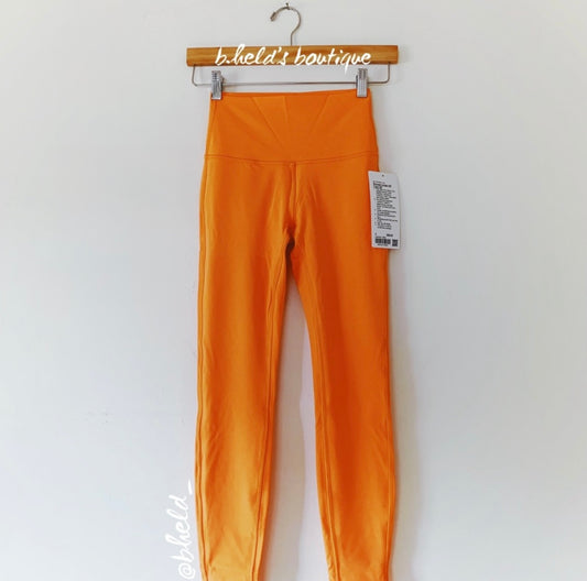 lululemon Wunder Under High-Rise Tight 28" *Luxtreme in Orange Soda, Size 4 (Double-Lined)