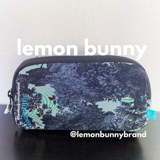 lululemon Mini Belt Bag in Psychedelic Toile Peri Purple Multi, One Size